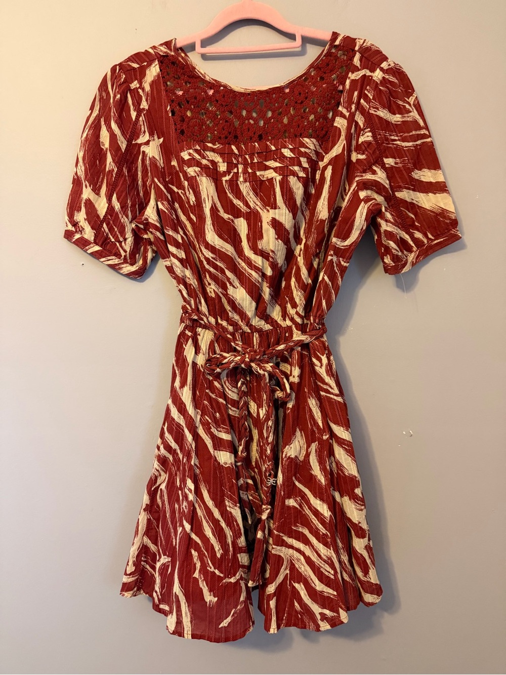 NWT Sam Edelman M Rust Boho Crochet Puff Sleeve Belted Dress